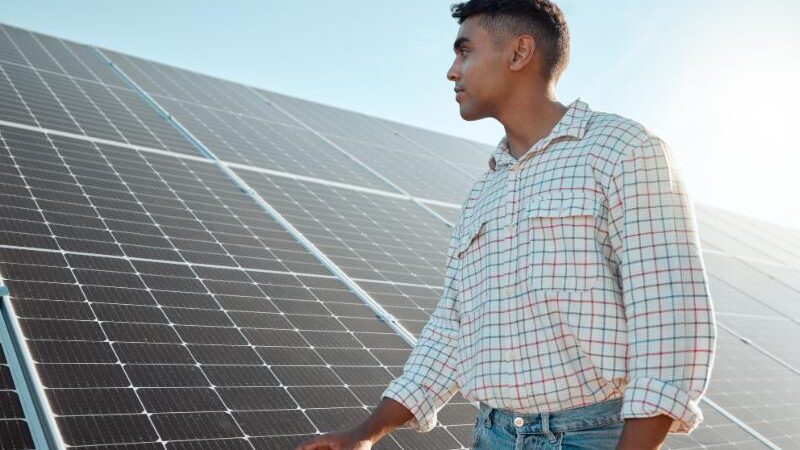 How Solar Power Can Help Create a More Sustainable Future for Homeowners